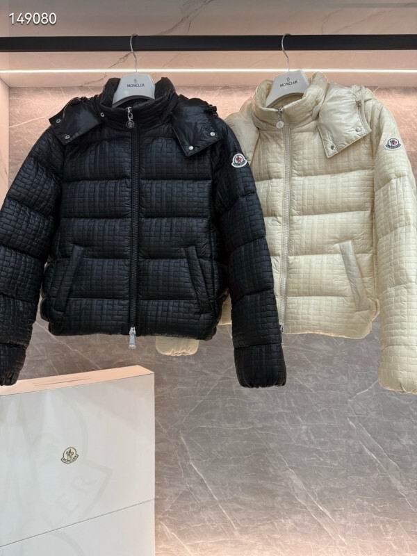 Moncler sz1-3 26yr225